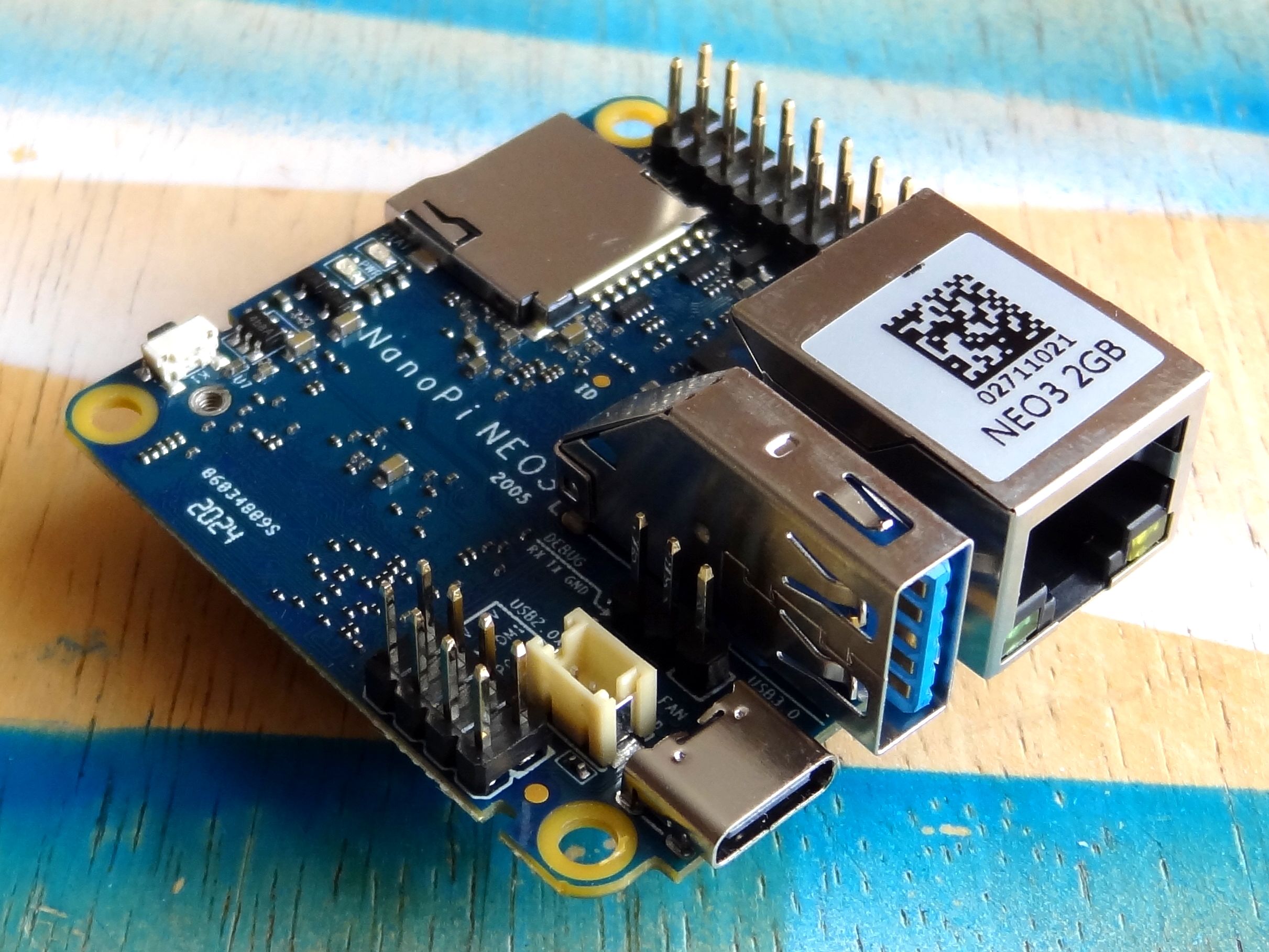 (nono様) NanoPi NEO3 Review: Raspberry Pi Competitor for Your Network