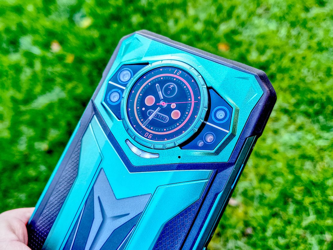 DOOGEE S200 Ultra 5G – Doppio Schermo AMOLED, 48GB RAM, 1TB + 2TB, Batteria 11000mAh, Ricarica 66W, IP69K