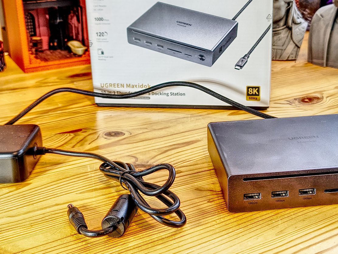 Ugreen Maxidok 10-in-1 Thunderbolt 5 Docking Station review