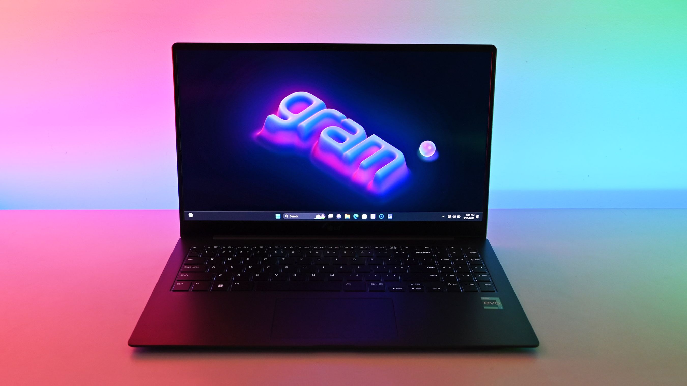 Windowsノート本体 LG gram SuperSlim OLED 15Z90RT-MA75J 15.6