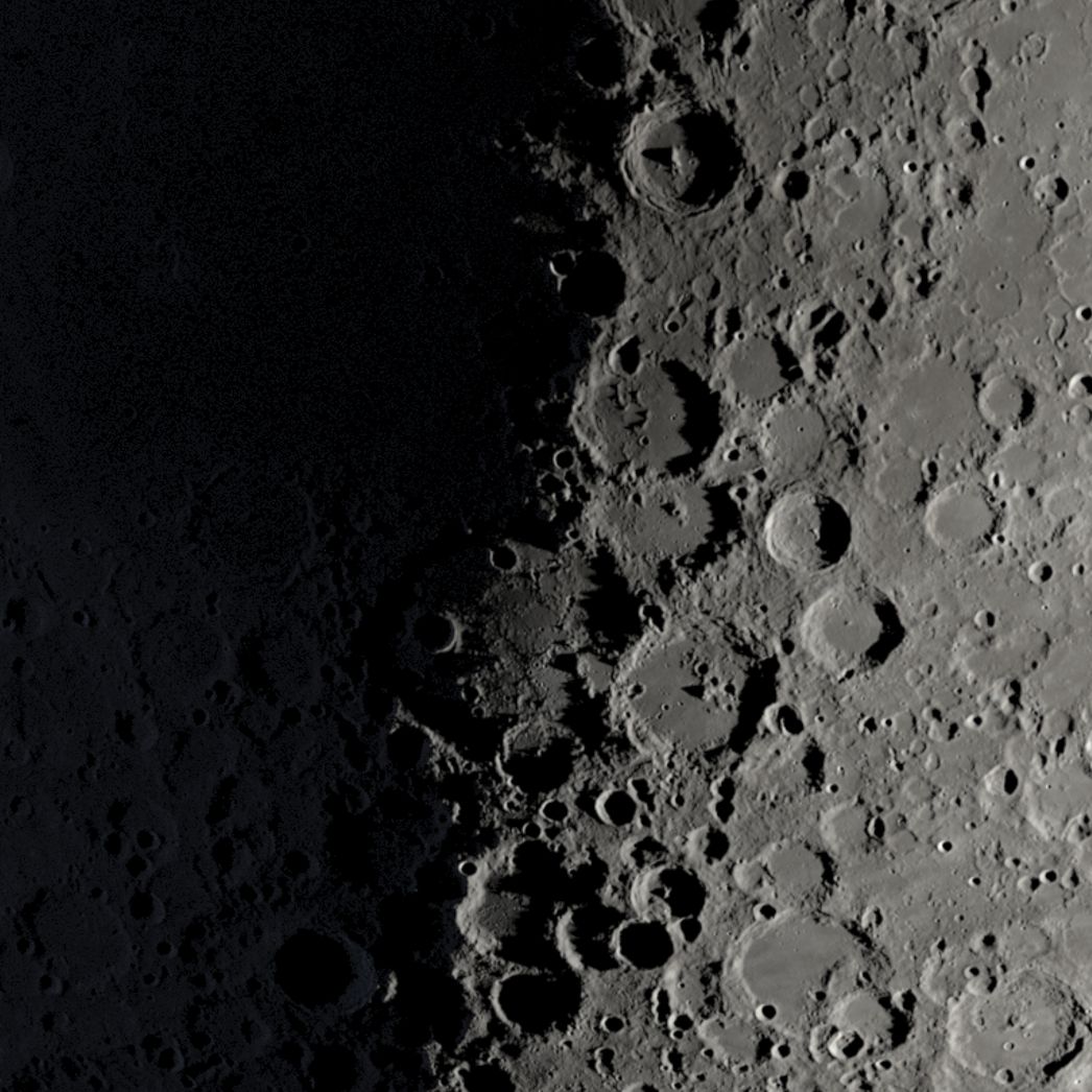 トトノエライト　TOTONOE LIGHT PLAIN MOON MOON SABsQbLt5JyCV4kWCijMMd.jpg