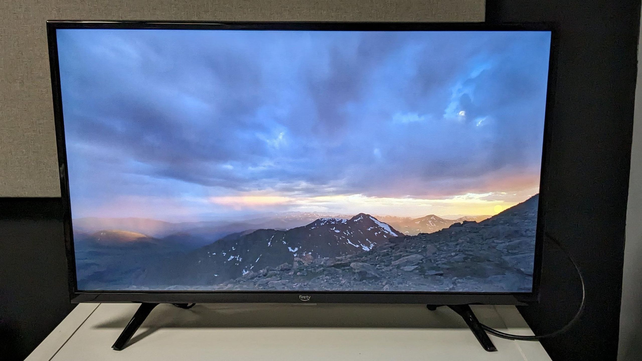 Amazon Fire TV 32-inch 2-series TV review: a small TV that gives