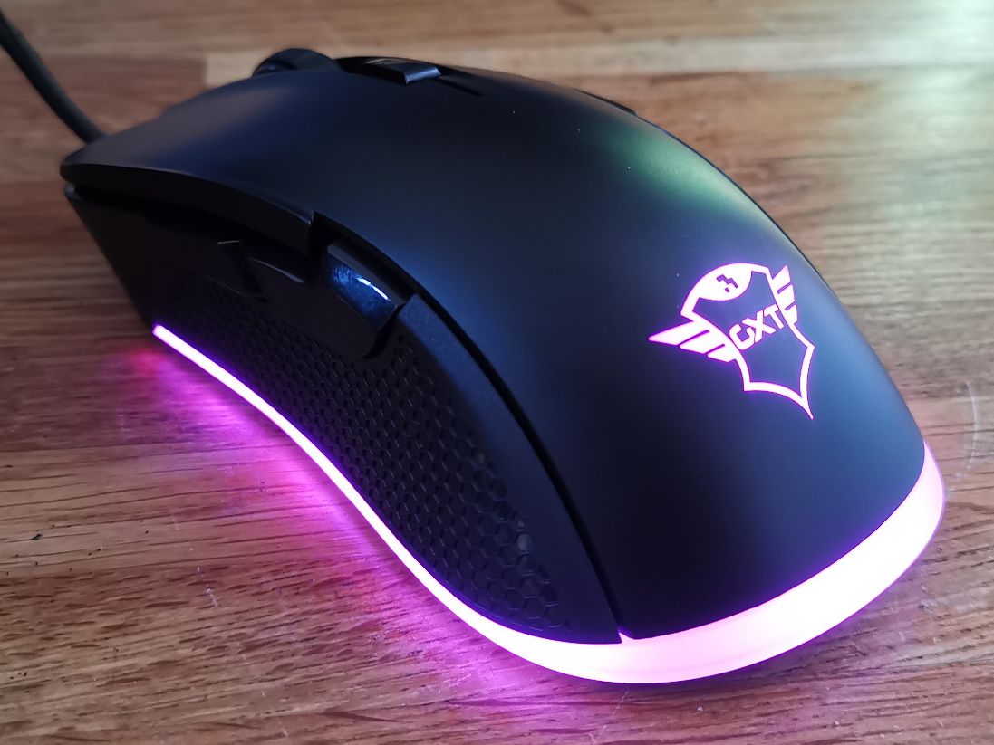 Trust Ybar GXT 923W Wireless Gaming Maus im Test - Günstig und