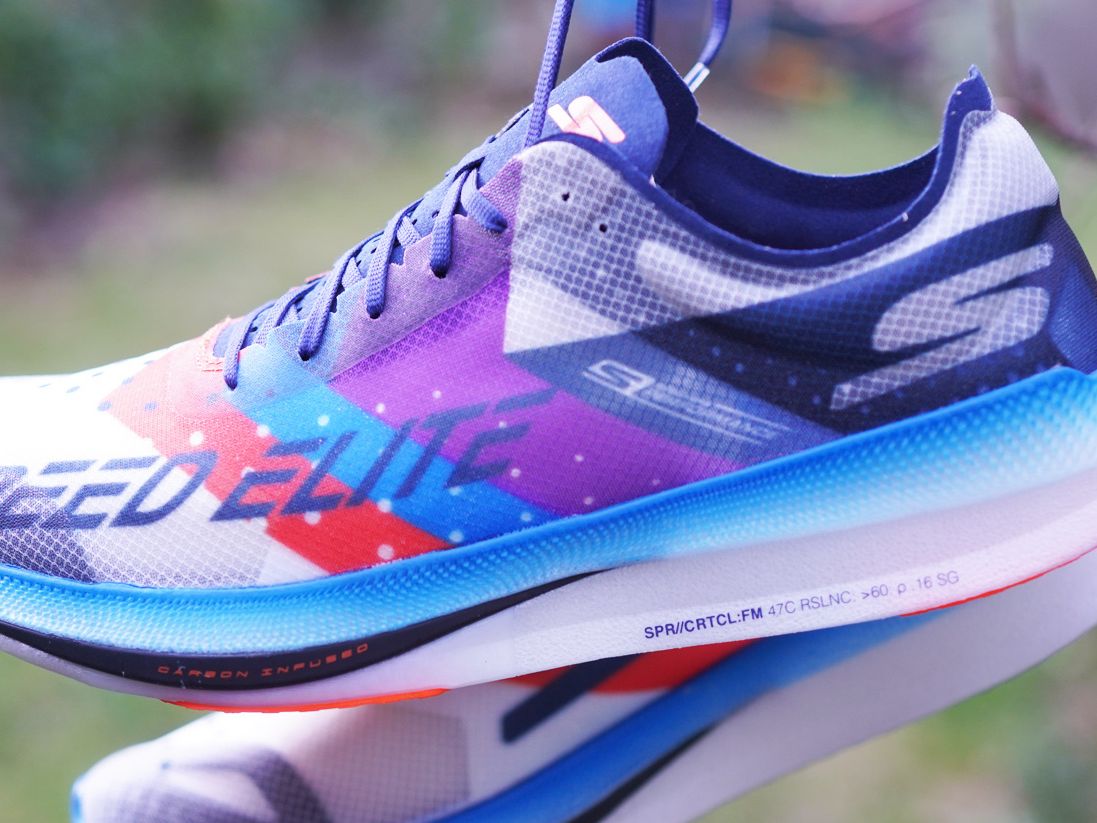 シューズ SKECHERS -  skechers speed elite Skechers GOrun Speed Elite Hyper Now Available to All