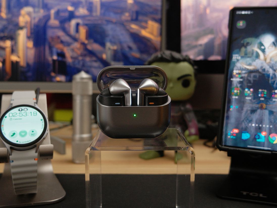 Samsung Galaxy Buds3 Pro are 