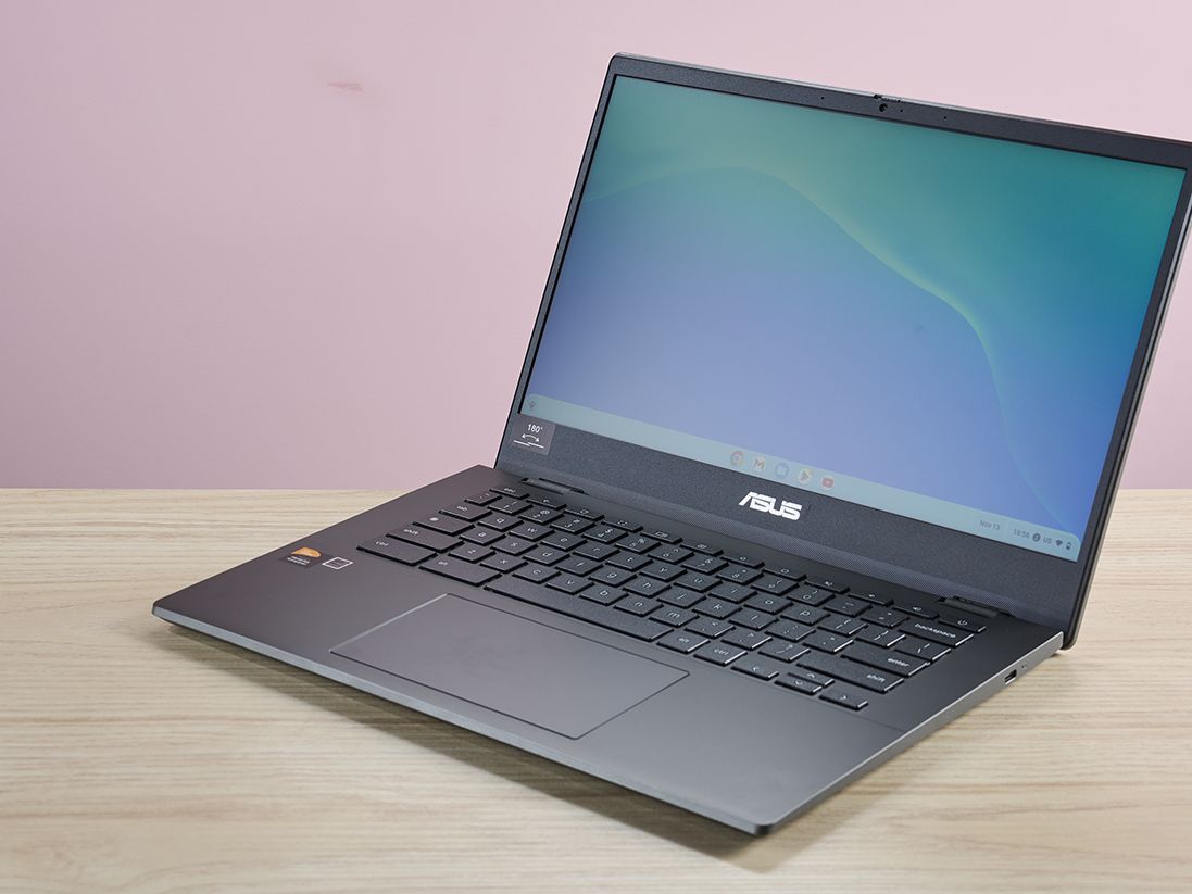 I used the Asus Chromebook CM14 for everything from productivity