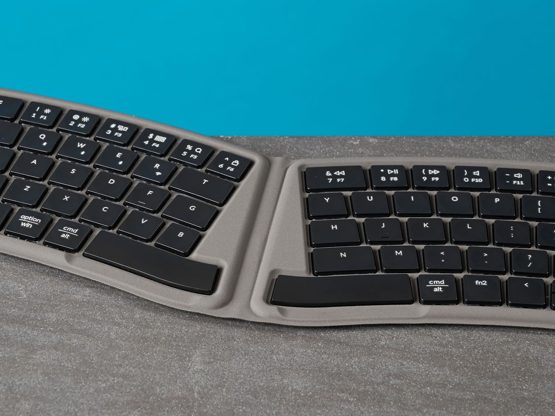 Keychron B11 Pro review: A good ultra-slim foldable keyboard