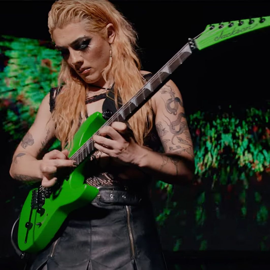 ギタリストguitarist ギターguitar CD35枚 bfz5eC9n9K3Xi7ThS2RTi7.jpg