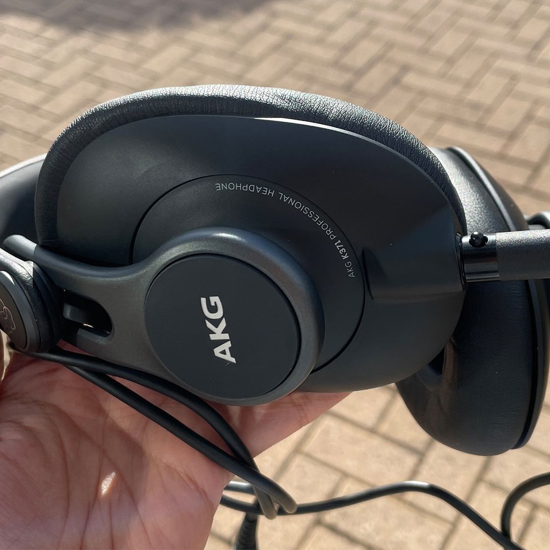 AKG K371 review: powerful, punchy and well put-together wired