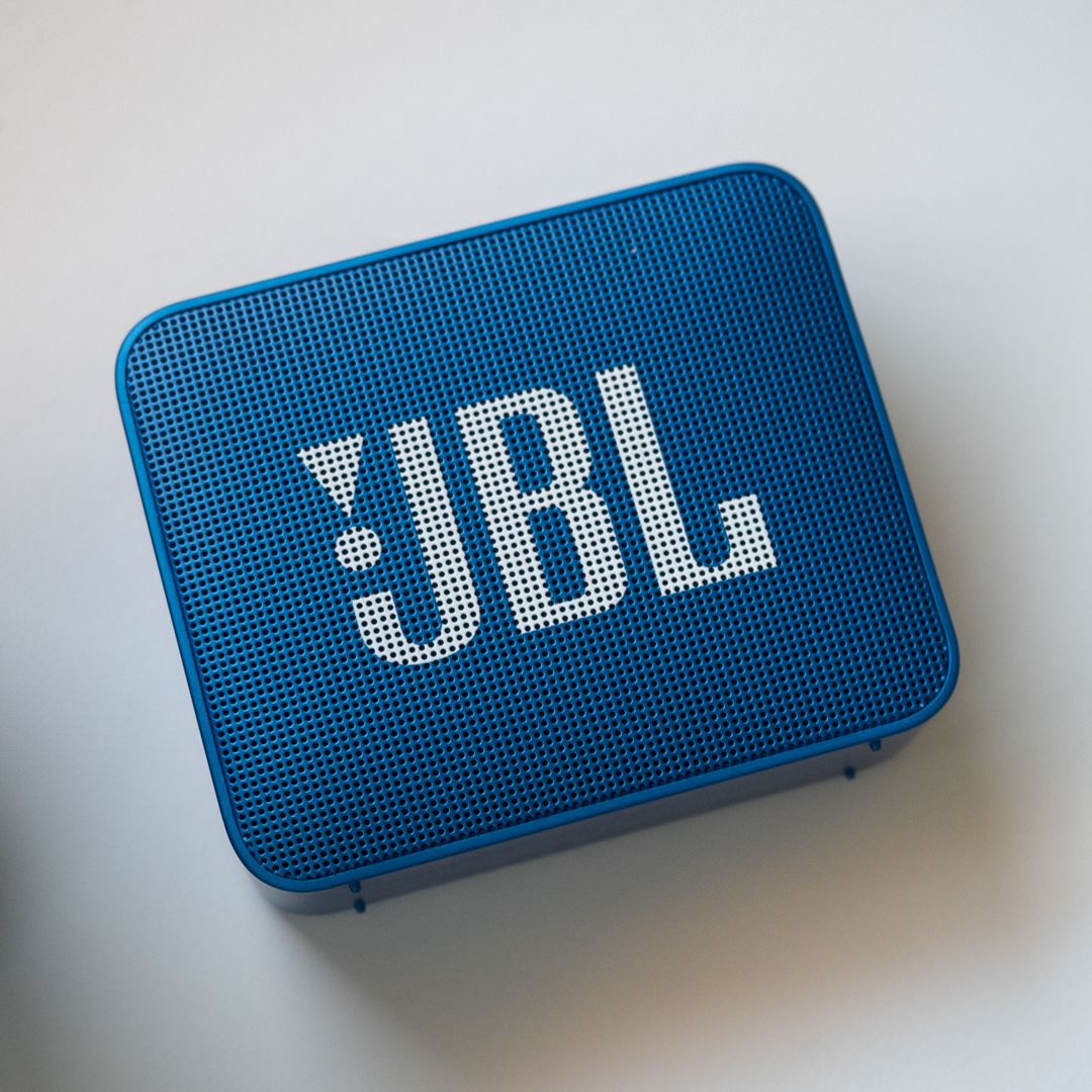 JBL GO 2 ブルー Amazon.com: JBL GO2 - Waterproof Ultra Portable Bluetooth