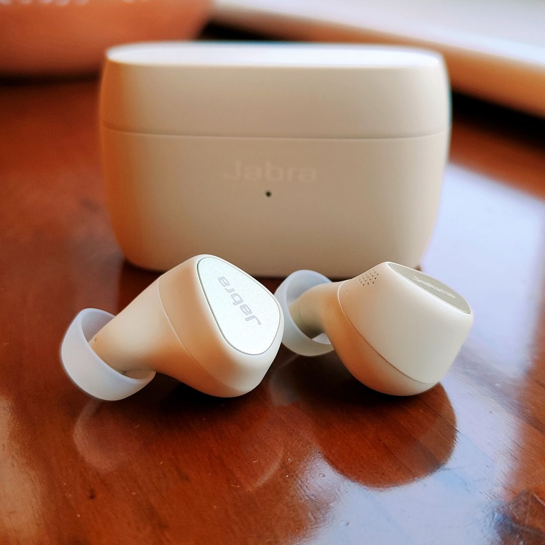 Jabra Elite 5 review – On-call comfort | T3