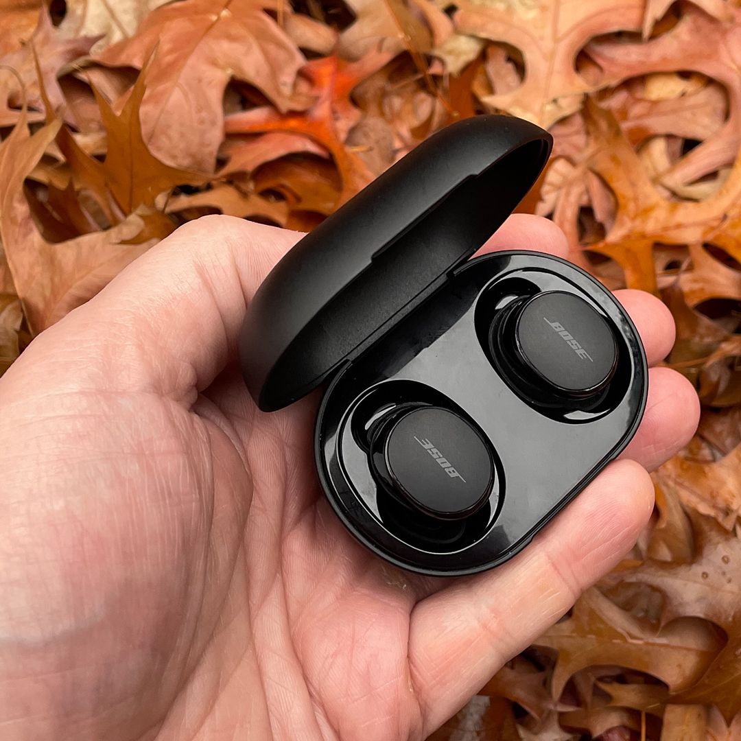 （最終値下）【ほぼ新品】Bose QuietComfort Earbuds Amazon.com: Bose QuietComfort Earphones, 2020 Model, Black