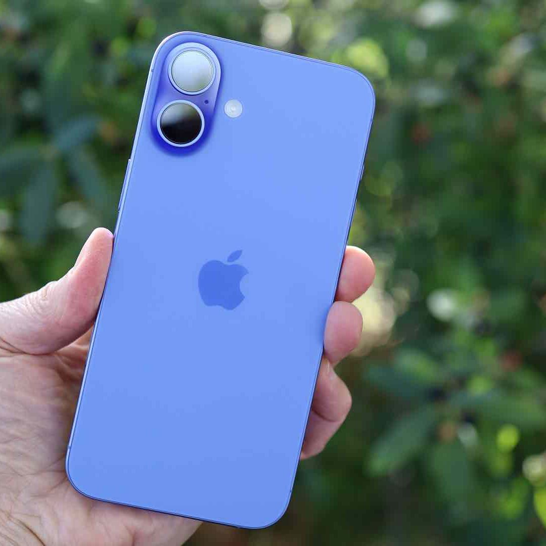 Foldable iPhone – 5 key rumored features, from a liquid metal