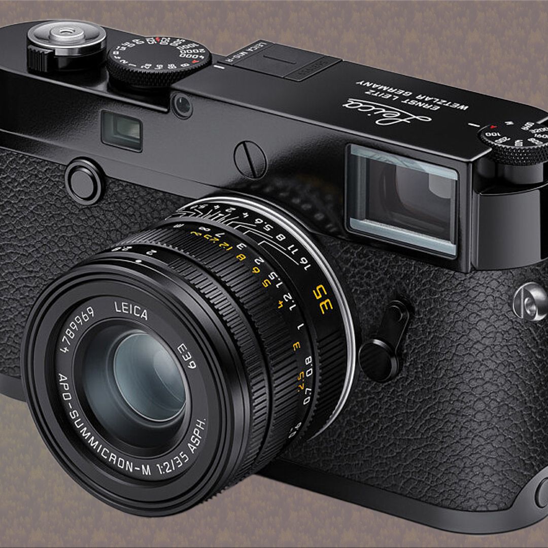 A black paint Leica M11 is rumored – so does that spell the end