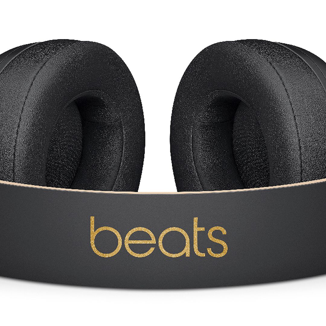 未使用　Beats Studio3 Wireless ANC 22時間 Beats Studio3 Wireless Over-Ear Headphones with Noise Cancellation