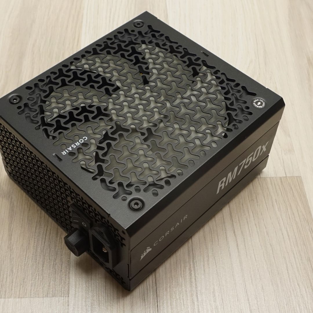 RM750X コルセア RMx Series RM750x Fully Modular Power Supply