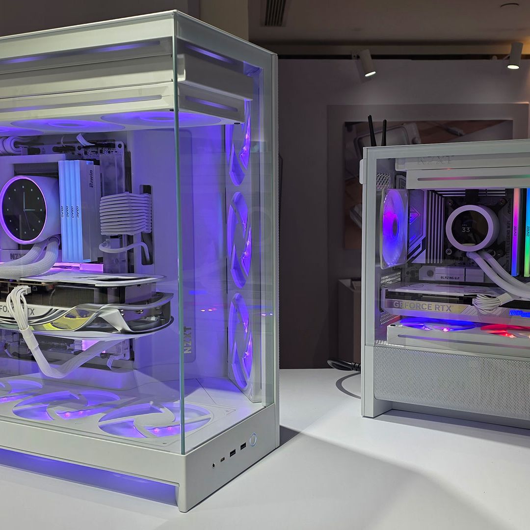 thumbnail image 2 of NZXT H9 Flow Dual-Chamber Mid-Tower ATX Gaming PC Case, High-Airflow 2 of 13