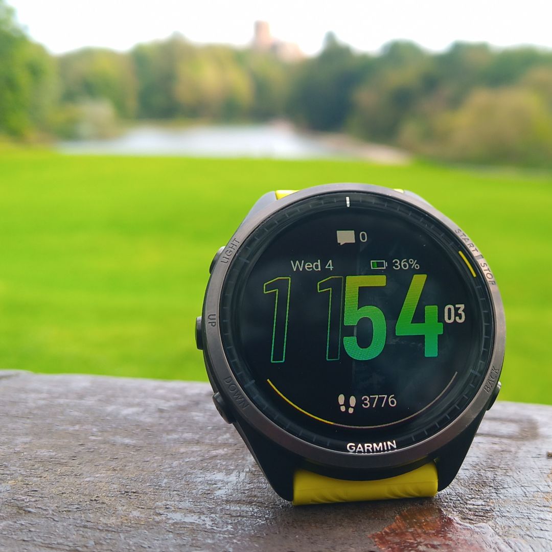 Garmin Monitor Forerunner 965 para correr - El Palacio de Hierro