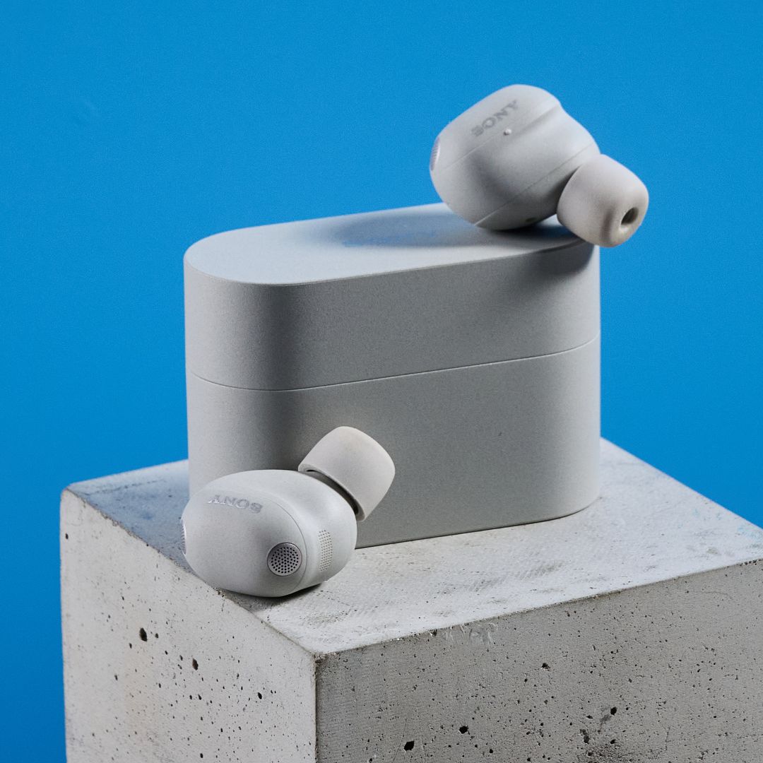 Active Noise Cancellation and Transparency Mode