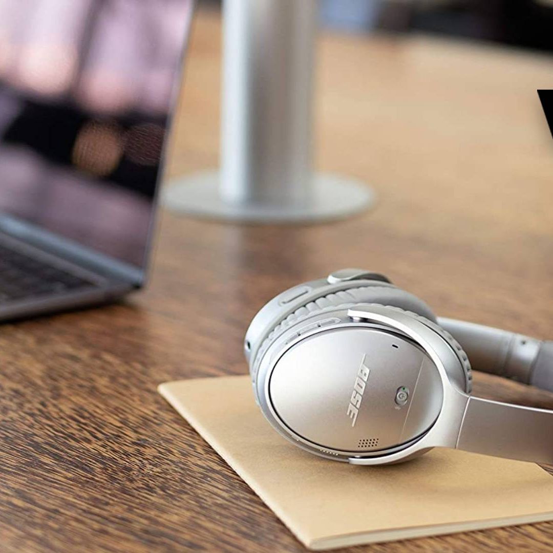 【美品】BOSE QuietComfort 35 II シルバー QC35 II Amazon.com: Bose QuietComfort 35 II Noise Cancelling Bluetooth
