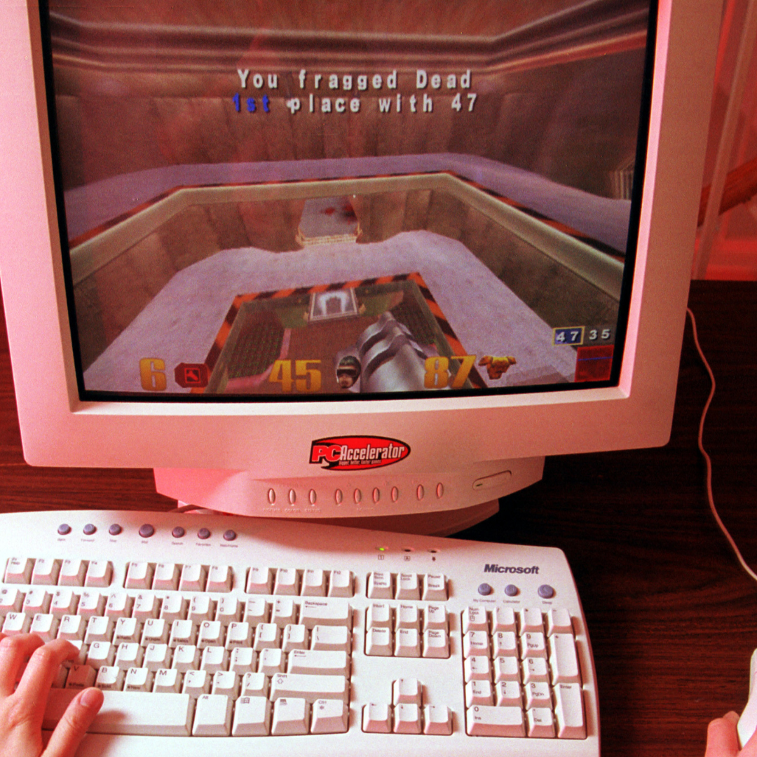 Как защита шеврор-CD с Quake рухнула за 39 дней после релиза в 1996 году
