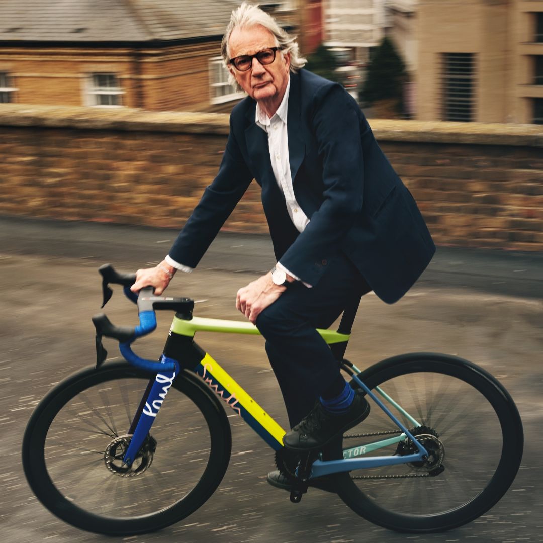 Tech roundup: Paul Smith styling and a barely visible battery