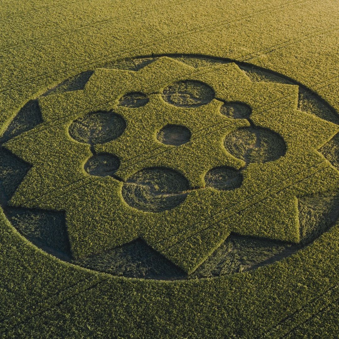 'Alien's language' problem that stumped mathematicians for decades may  finally be close to a solution | Live Science, image size:1080x1080