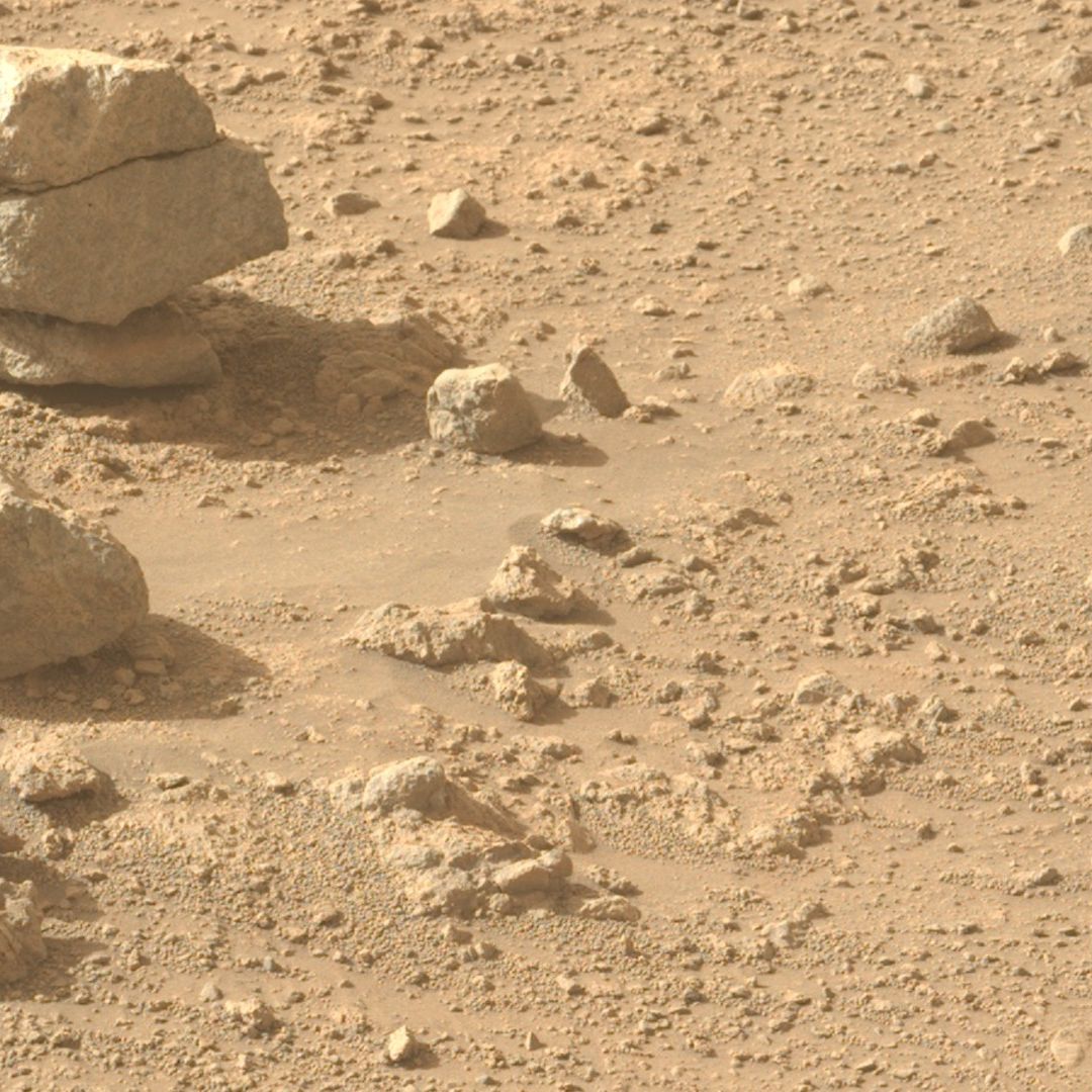 プリズムストーン MARS Strange stacked stones spotted on Mars photo of the day for May 21