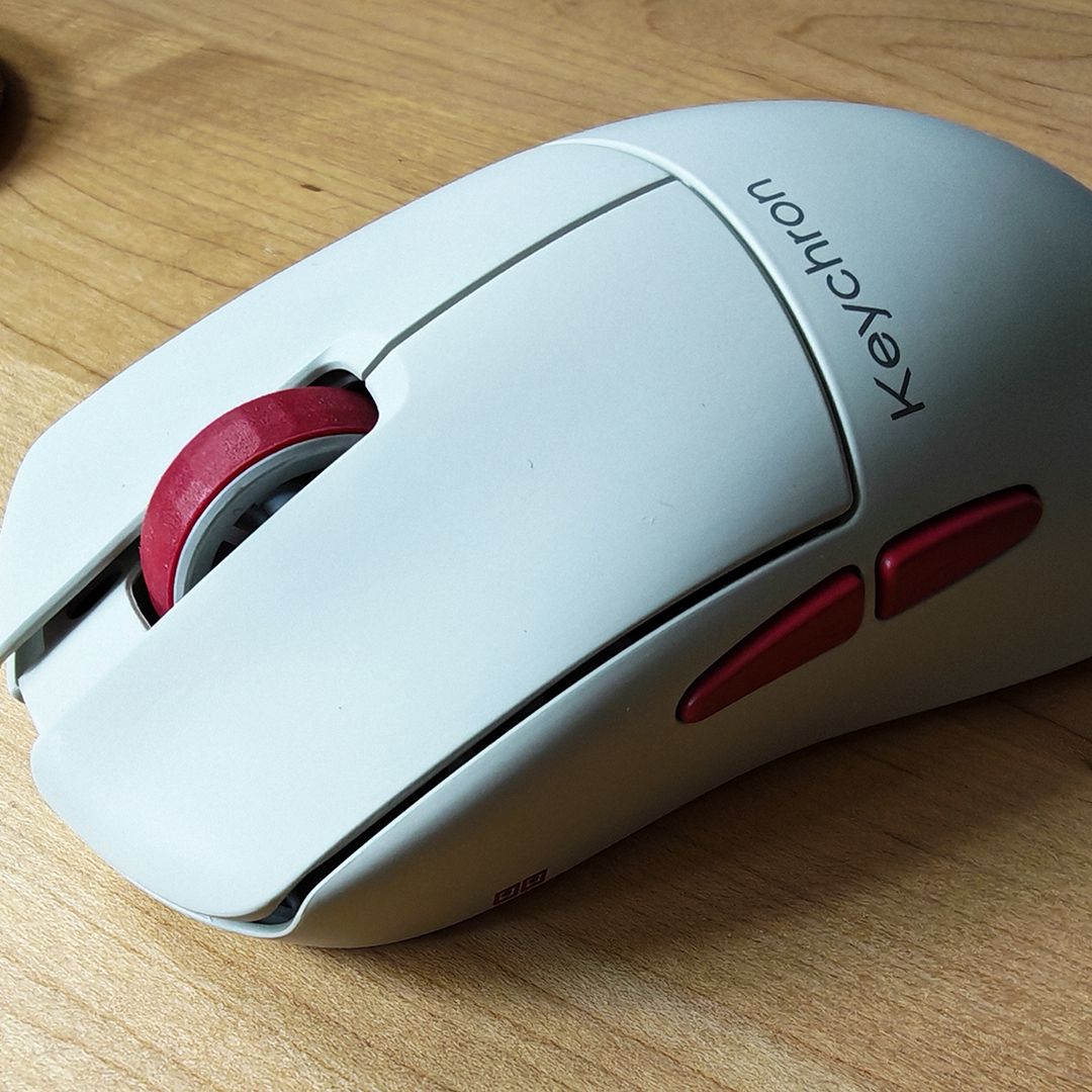 Corsair M65 RGB Ultra Wireless Tunable FPS Gaming Mouse