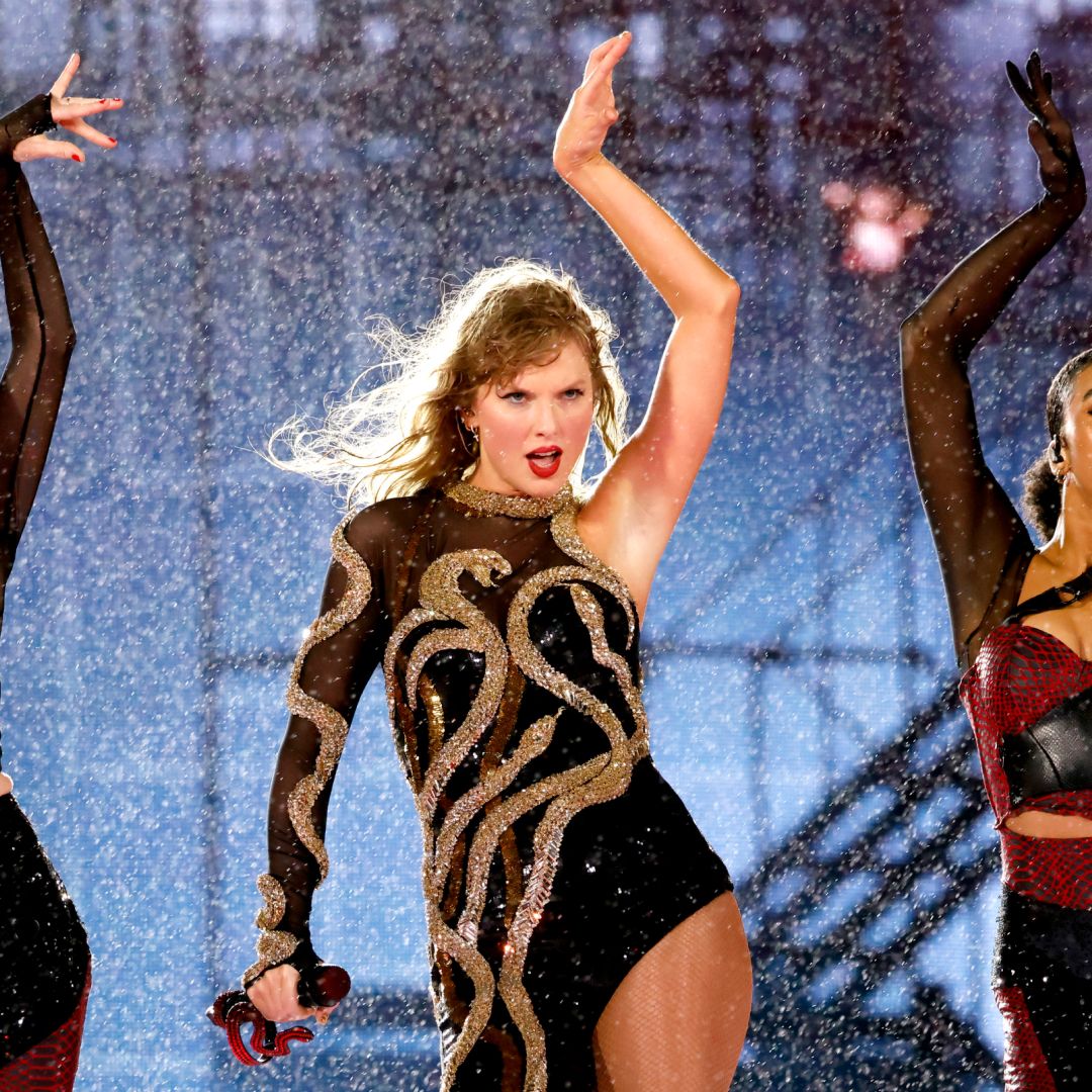 Taylor Swift Debuts New 'Reputation' Outfit—All the Details Taylor Swift Debuts New 'Reputation' Outfit—All the Details