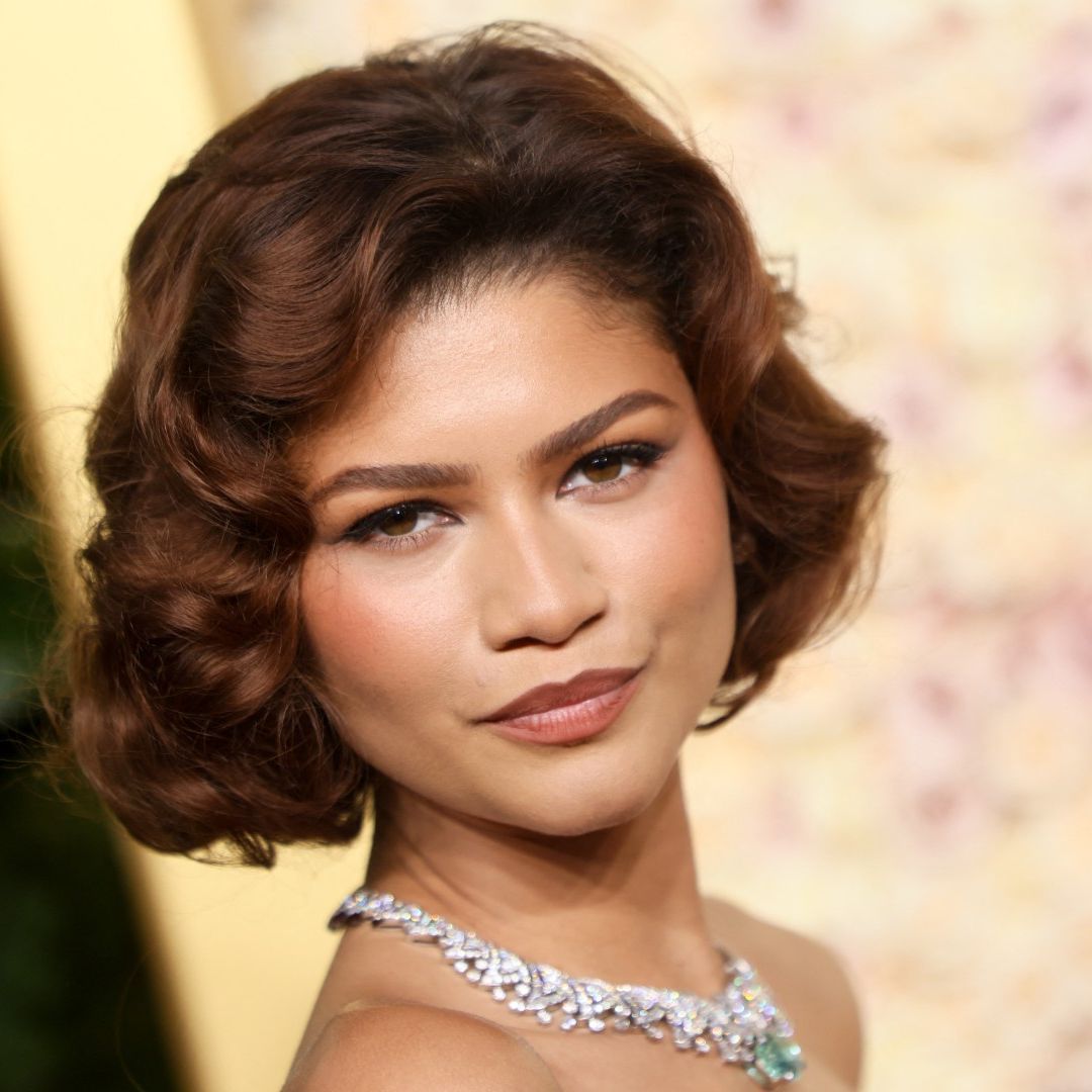 Zendaya Wore a Retro Flippy Bob During Paris Fashion Week | Marie