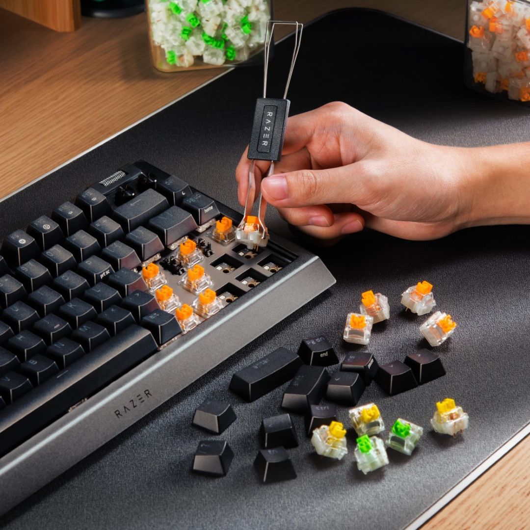 Razer packed every bell and whistle into its BlackWidow V4 75