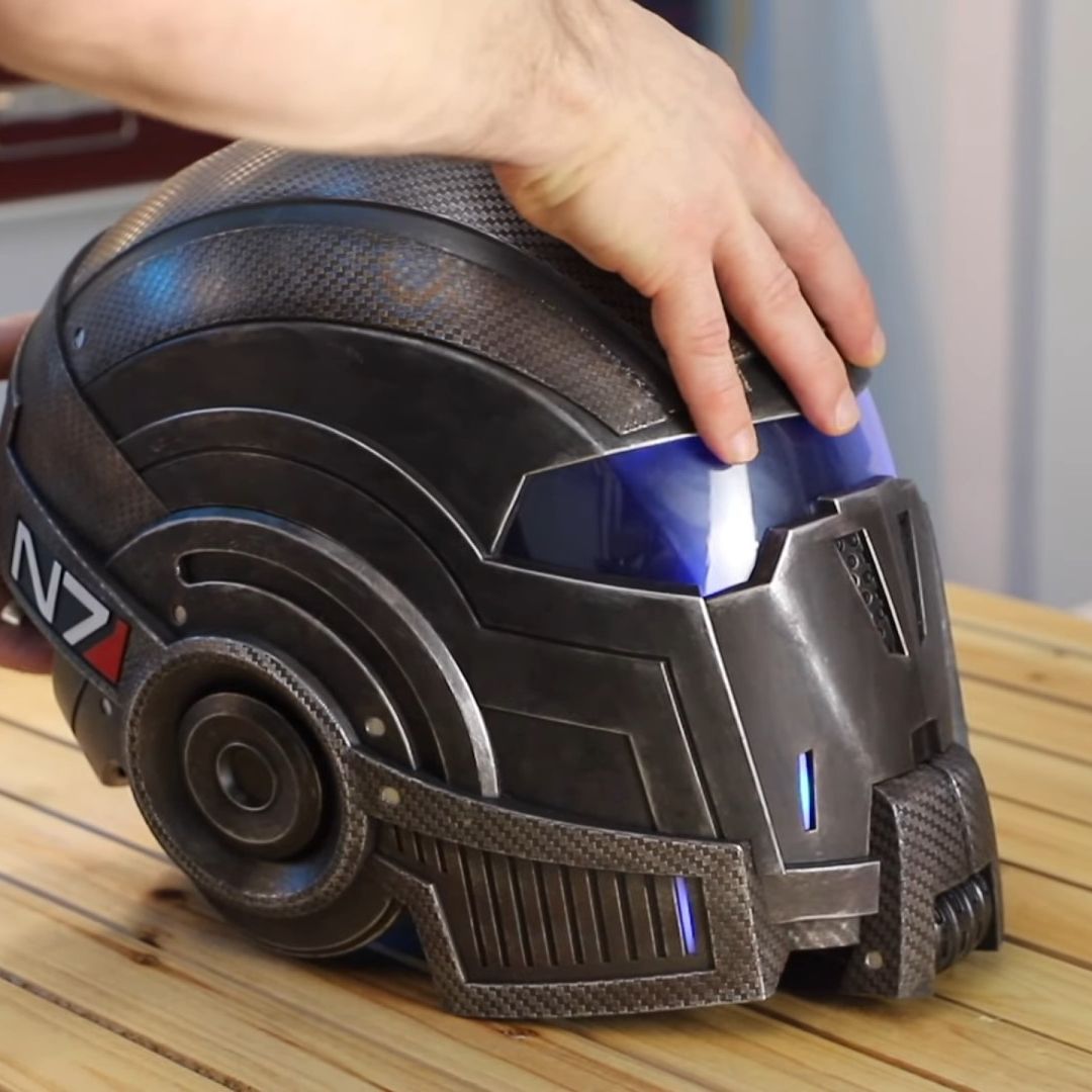 Mass Effect Legendary Edition im Collector's Bundle mit Helm - aber es gibt zwei Haken