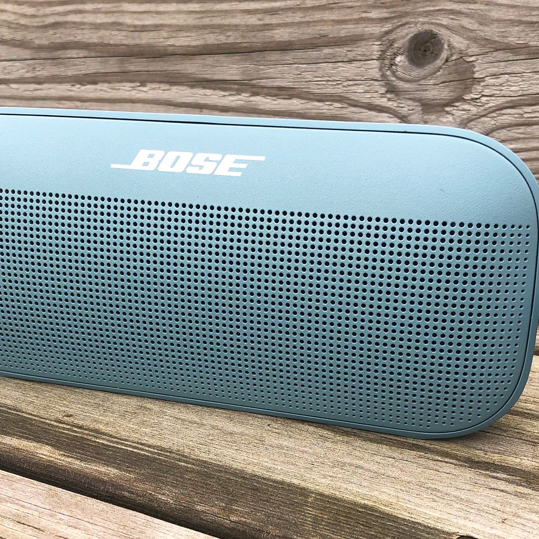Bose SoundLink Flex Bluetooth® Speaker Refurbished SoundLink Flex Bluetooth Speaker | Bose