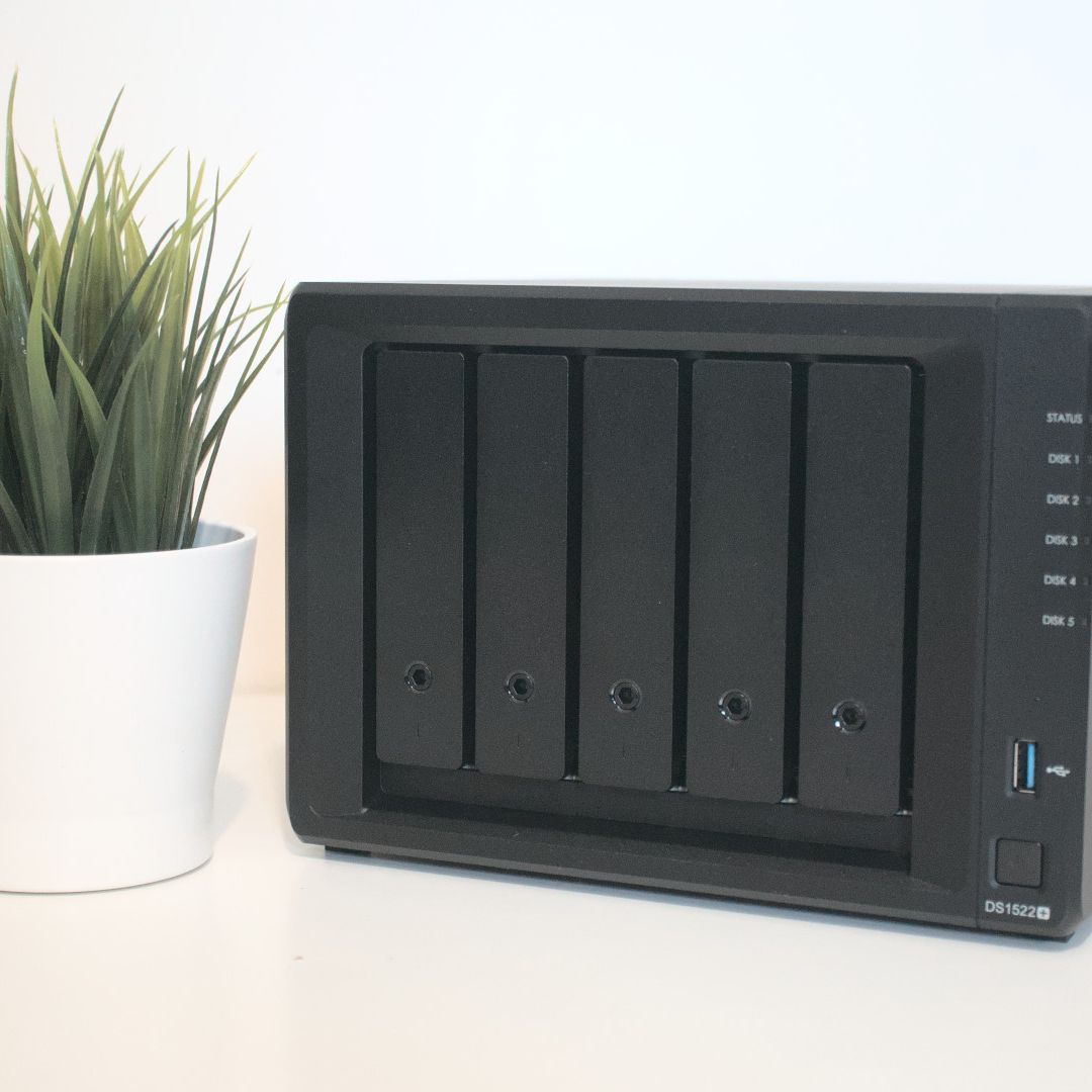 【5ベイNAS】Synology DS1522+【おまけ・微破損あり】 Synology-DS1522.jpg?w=1024