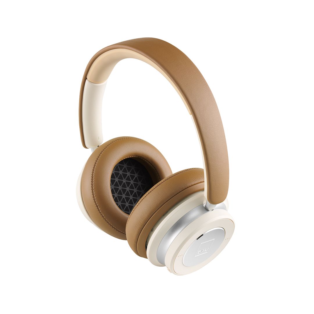 Dali iO-4 Review - Headphone Dungeon