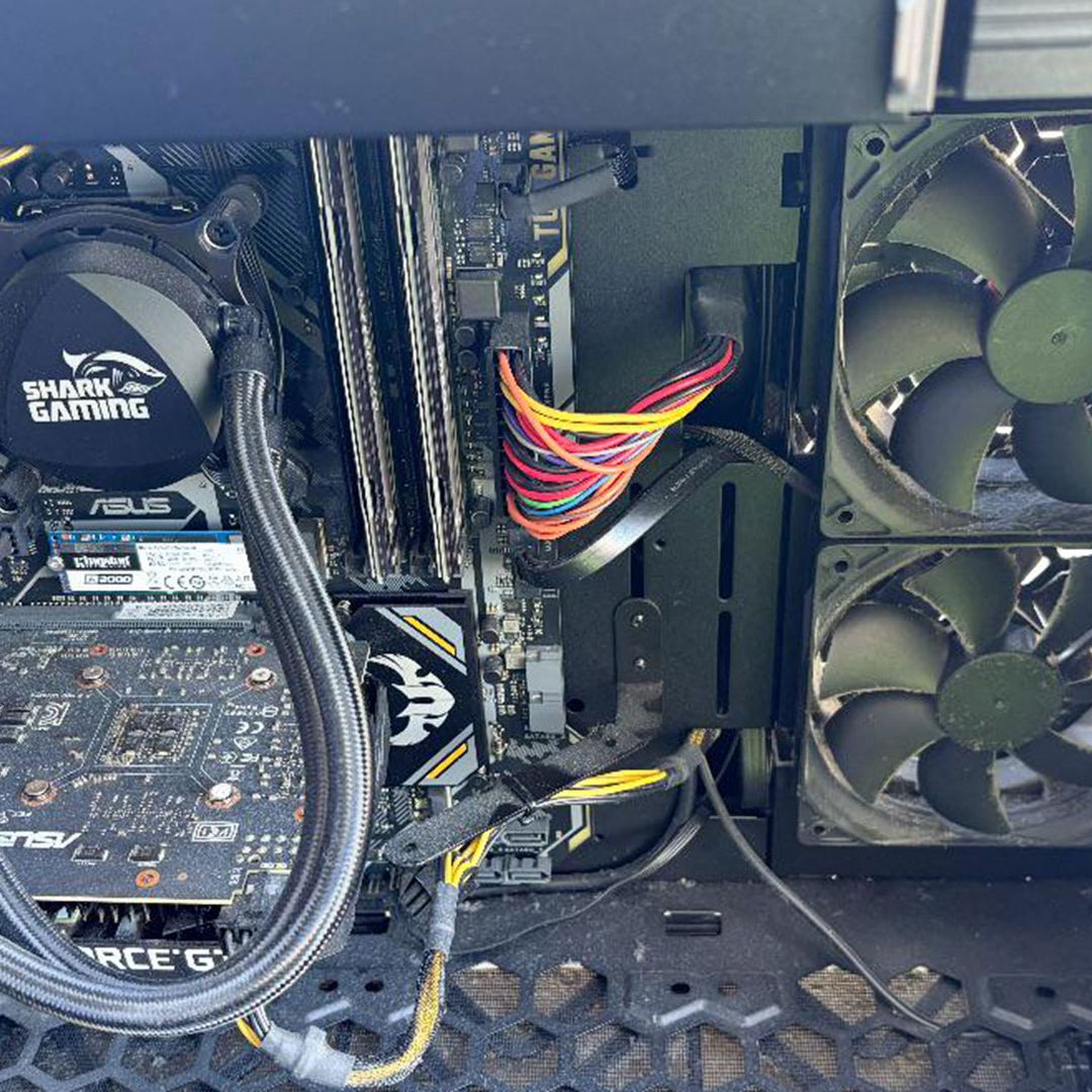 ゲーミングPC i5-9400 GTX-1080 自作マシーン ゲーミングPC i5