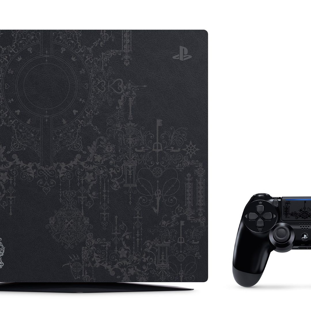 【極美品】 PlayStation4 Pro KINGDOM HEARTS 3 caosdmjNuQZbhpB9fnVFAR.jpg