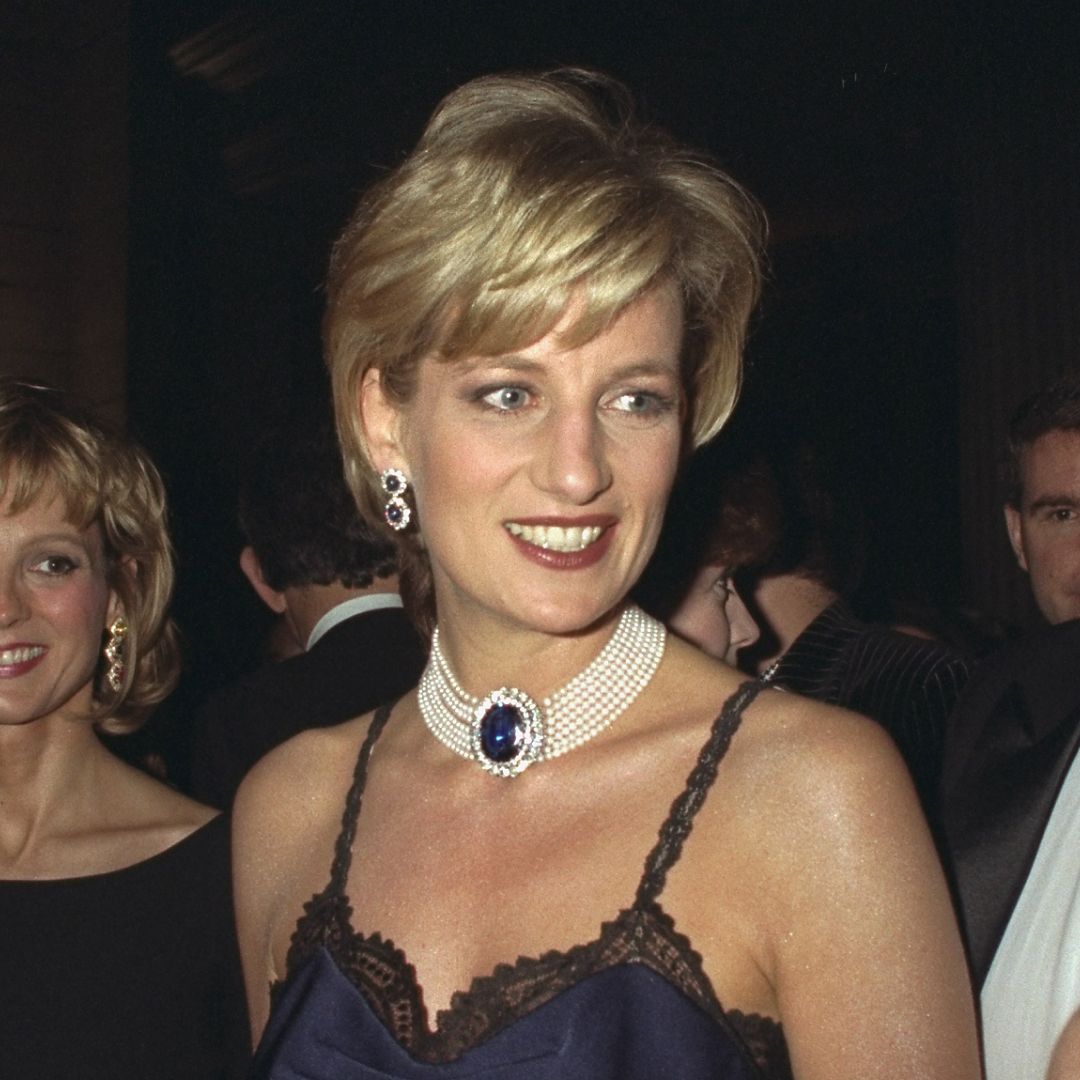 princess diana 1996 met gala dress All about Princess Diana's 1996 Met Gala dress: 'Ripped' corset and the color she refused to wear