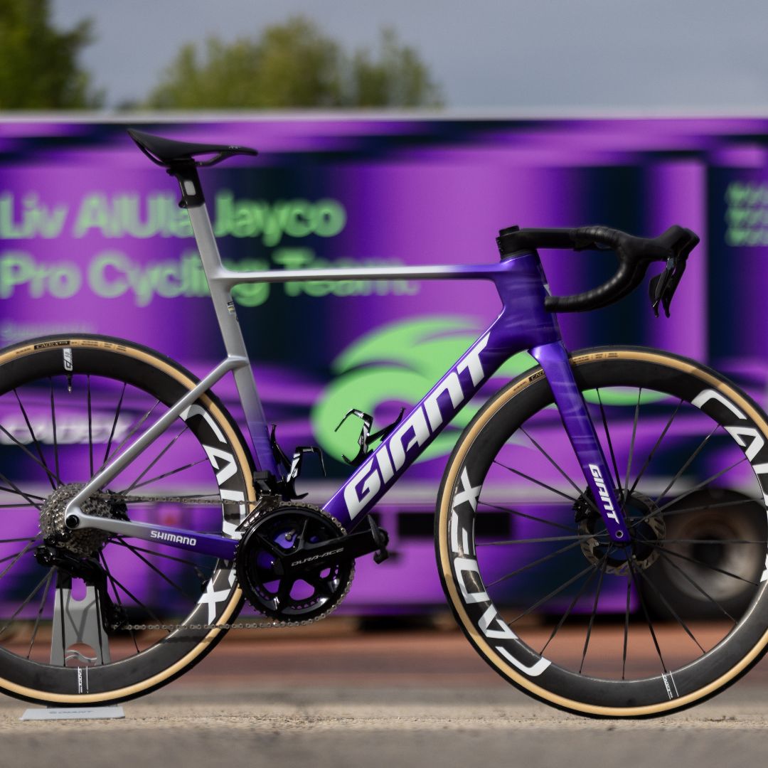 Giant's new stiffer, lighter, faster Propel makes the UCI weight