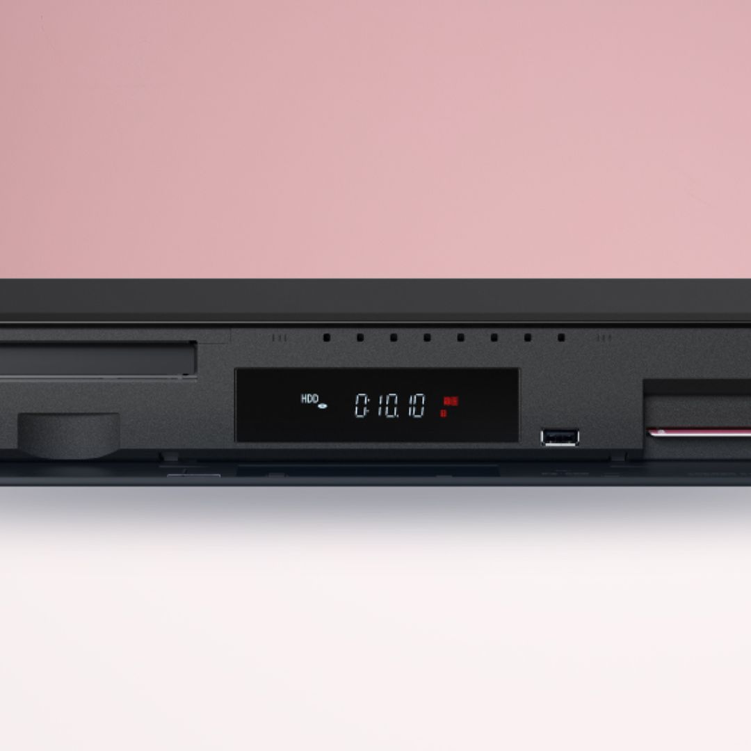 Panasonic is launching a new 4K Blu-ray player! Okay, it's very