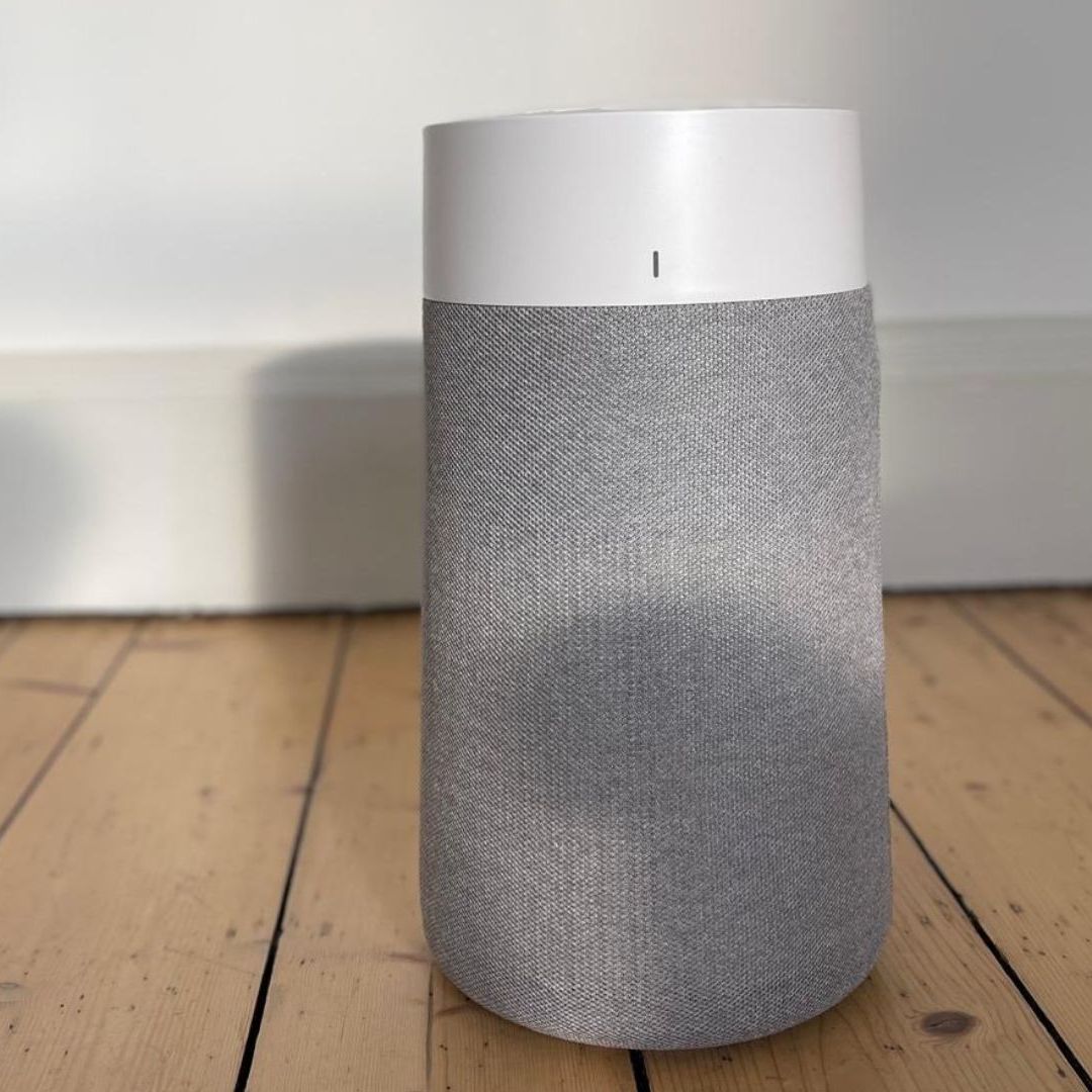 BlueAir Blue Max 3250i Air Purifier review: cheek, sleek, and