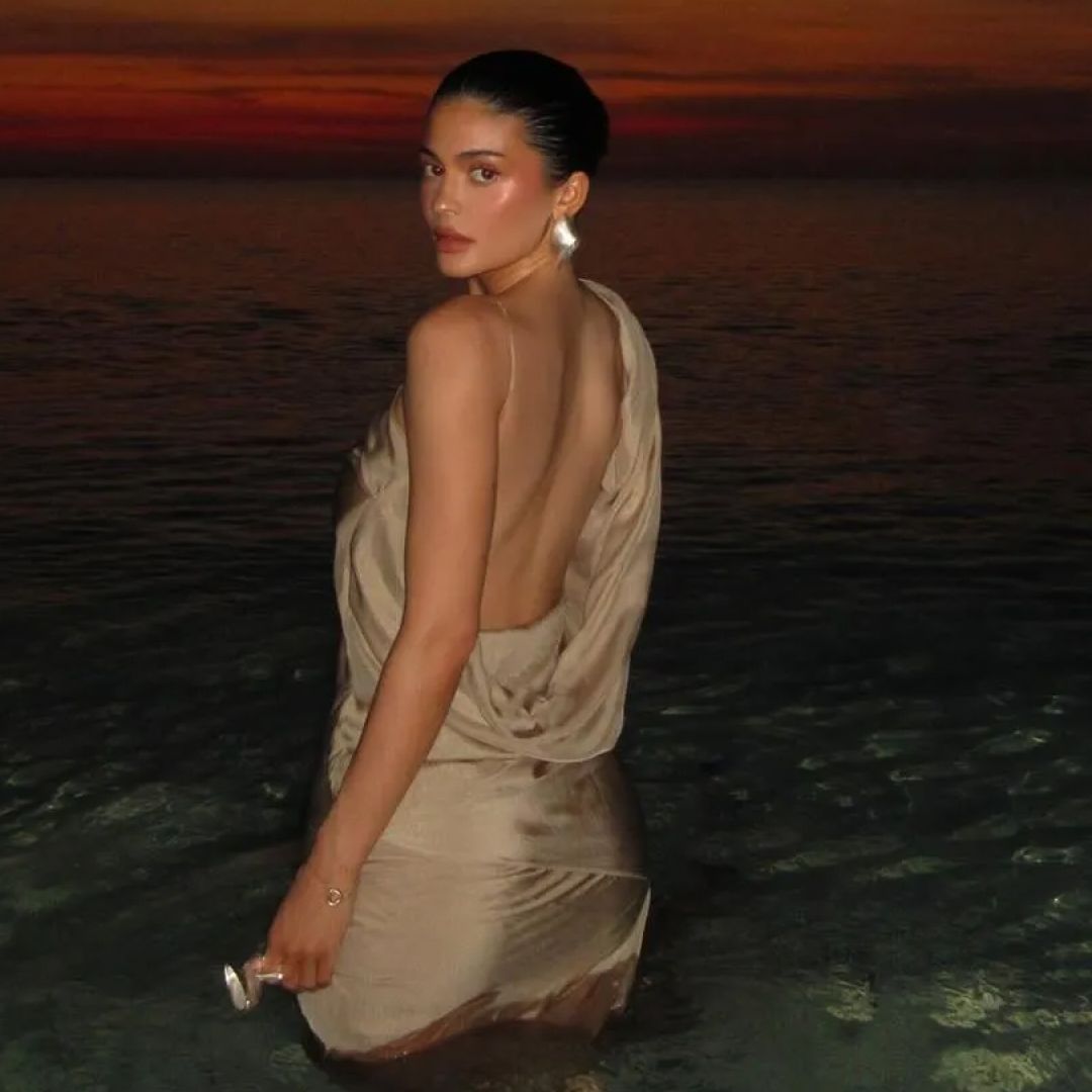 Kylie Jenner Poses on Instagram in a Shimmery Vacation Outfit