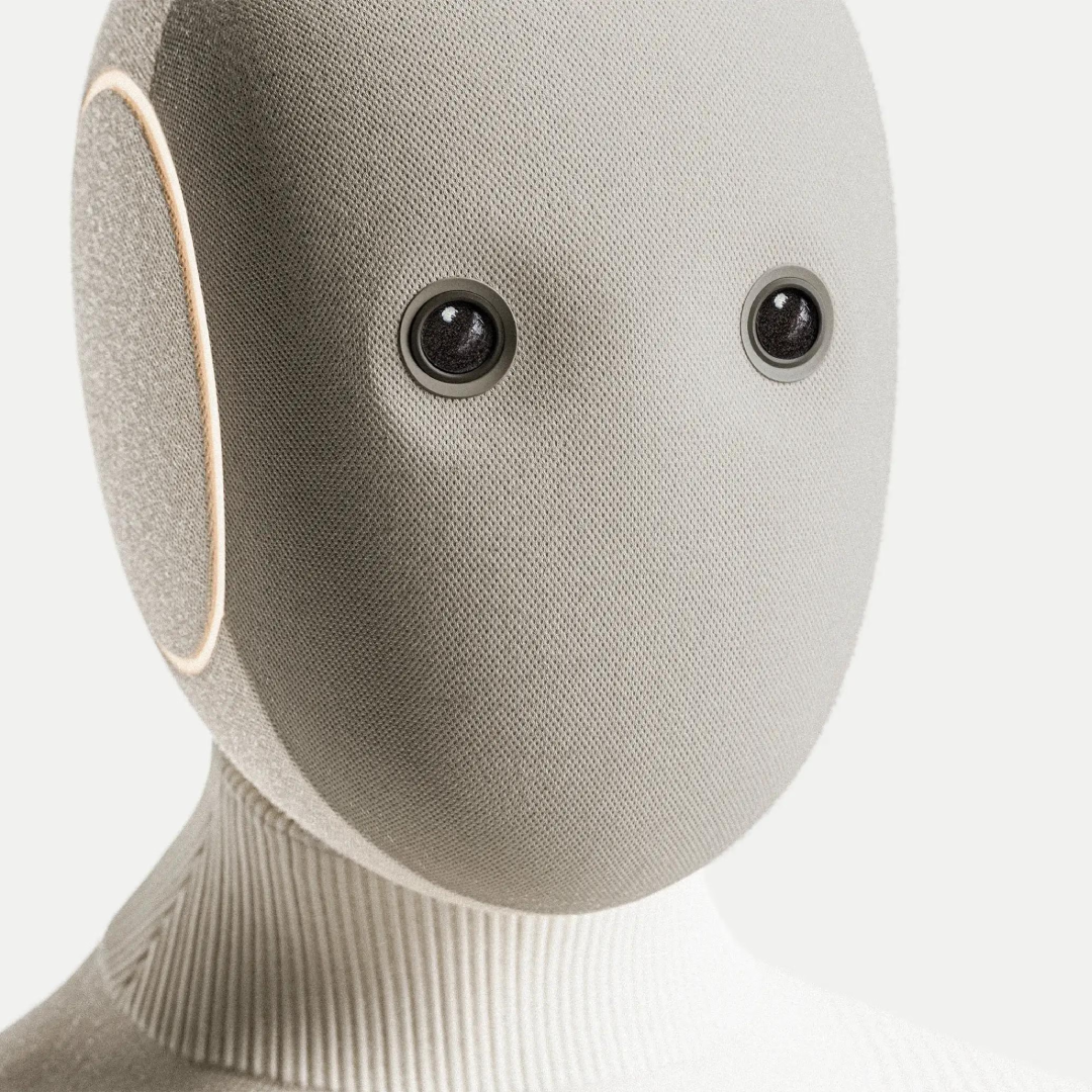 ☆未使用　HUMANOIDニット　ヒューマノイド SNSや動画サイトで話題！身長180cmの新型ヒューマノイドUnitree H2