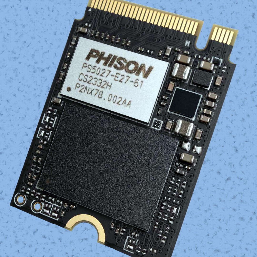 ★未使用★PHISON PCle 4.0対応 NVMe M.2 SSD 1TB PCIe 4.0対応SSDコントローラーを超短期で製品化、Phisonの会長