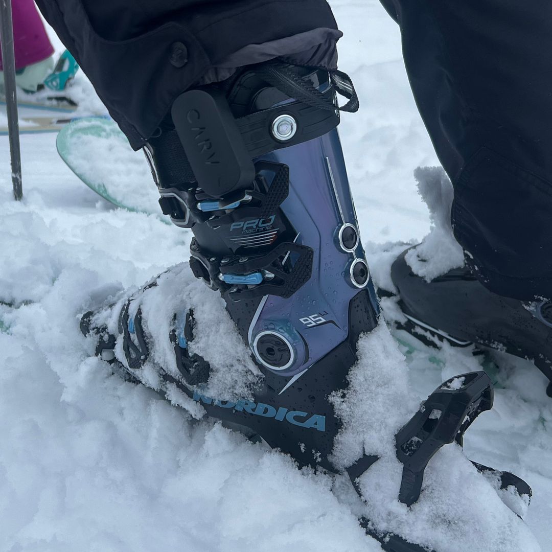 Carv 2 Digital Ski Coach review: Genius tech for skiers