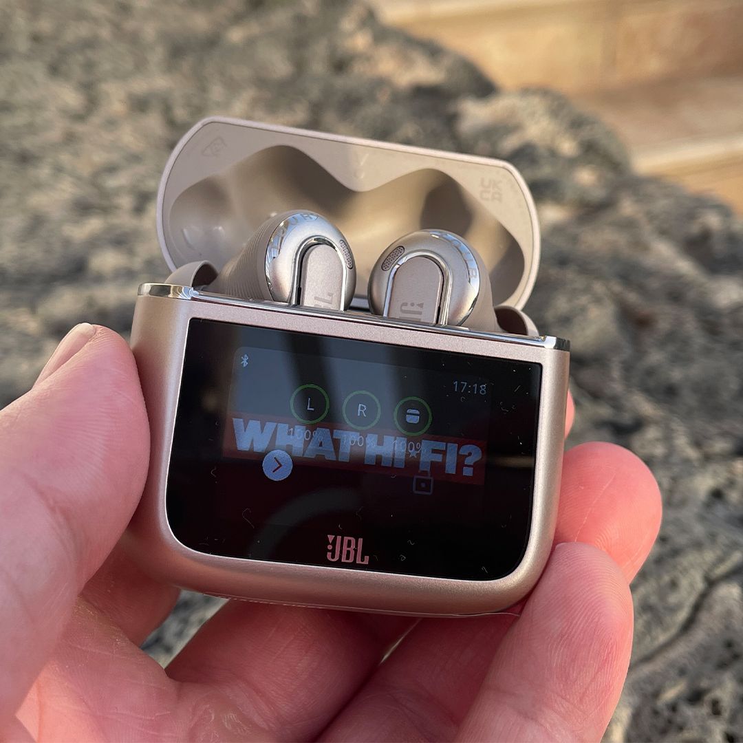JBL Tour Pro 3 ラテ JBL Tour Pro 3 - True Wireless Noise Cancelling earbuds with