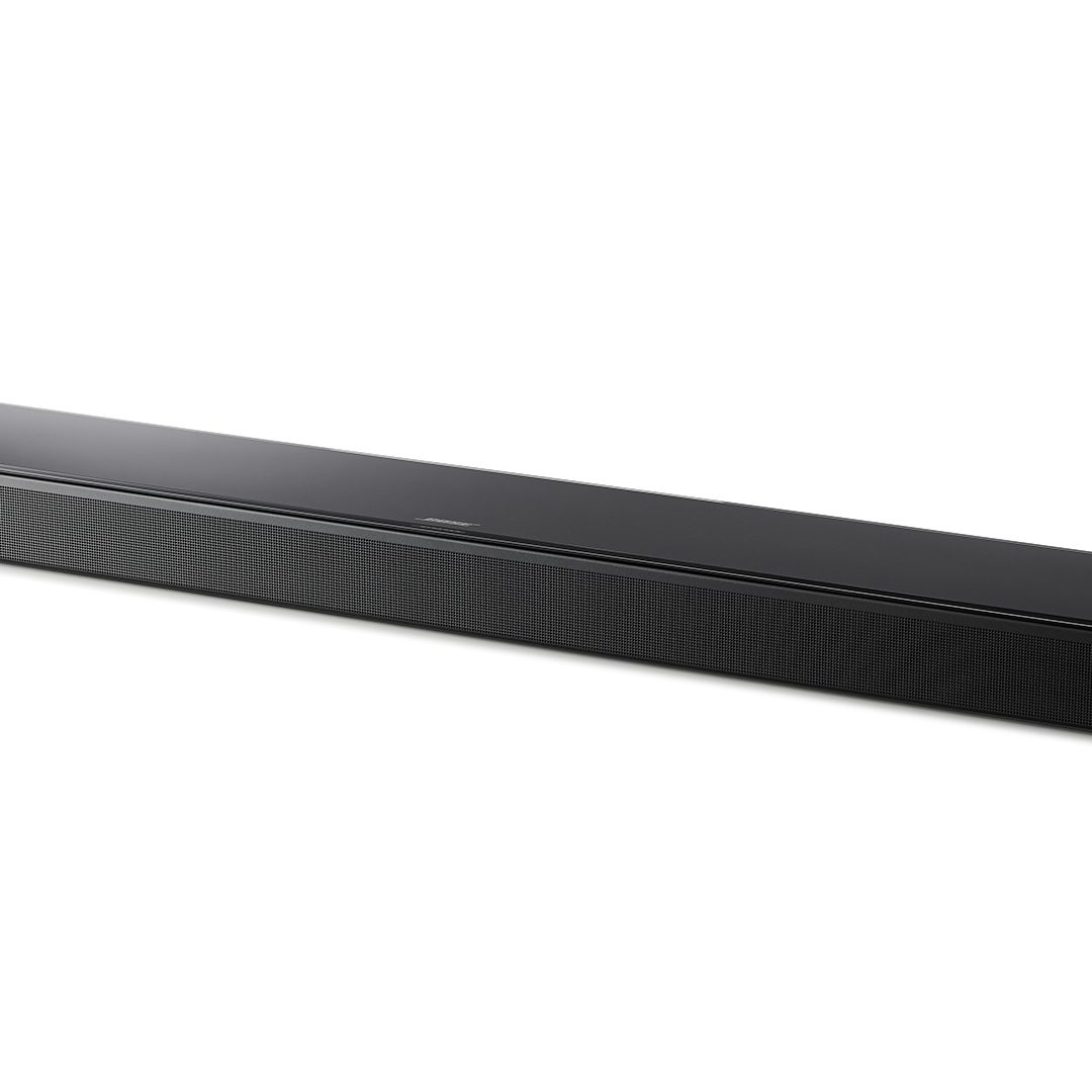 Bose Smart Soundbar 700 review: balanced and direct sound