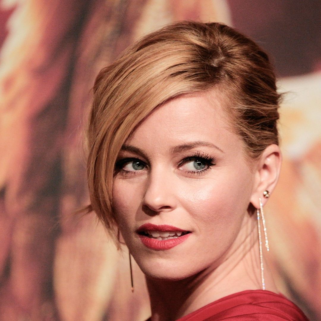 Elizabeth Banks ThankList Interview - Pitch Perfect 2 Elizabeth Banks |  Marie Claire, image size:1080x1080