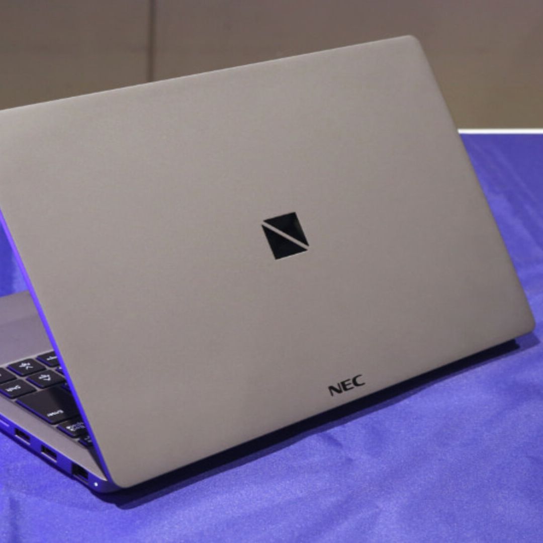バッテリー◎ 15 NEC i7-4 8GB SSD128GB オフィス yw8KqZFCgTXWEKGWzRAFr5.jpg